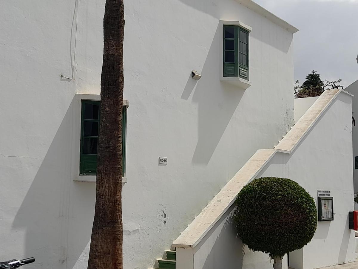 Fabulous 1-Bed Apartment In Puerto Del Carmen Puerto del Carmen  Extérieur photo